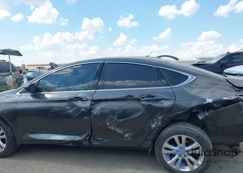 2015 Chrysler 200 Limited z USA, uszkodzony, nr VIN 1C3CCCAB1FN561040